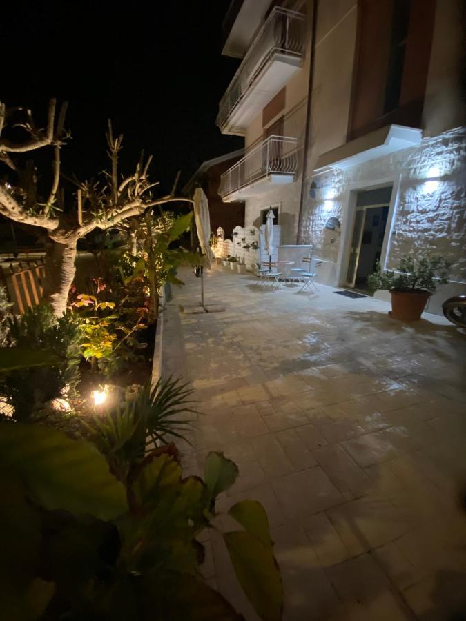 Lagarolina Del Conero B&B ซีโรโล ภายนอก รูปภาพ